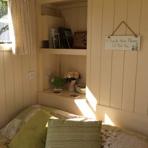 shepherd-hut-holiday Shepherds Joy